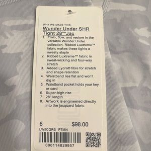 Wunder Under 28" White and grey camo legging size 6 new with tags.  Smoke free.